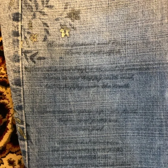 Blue flare Jeans with Distressed Details 13 - Picture 4 of 13